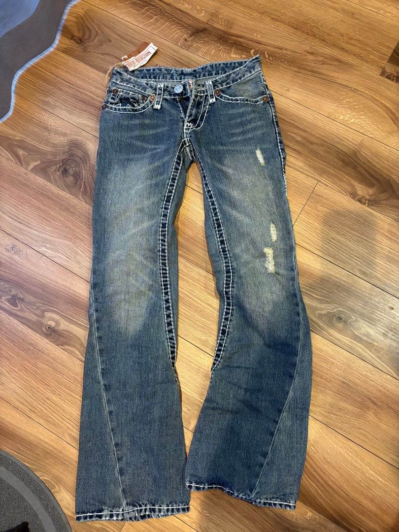 True Religion フレアパンツ 26 新品