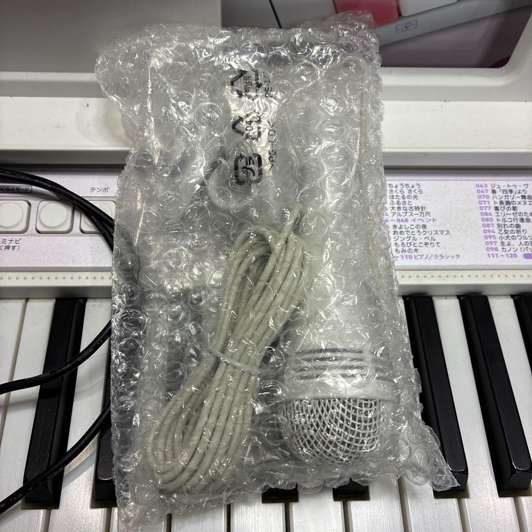 CASIO 光ナビゲーションキーボード　Casiotone 61鍵盤 ホワイト