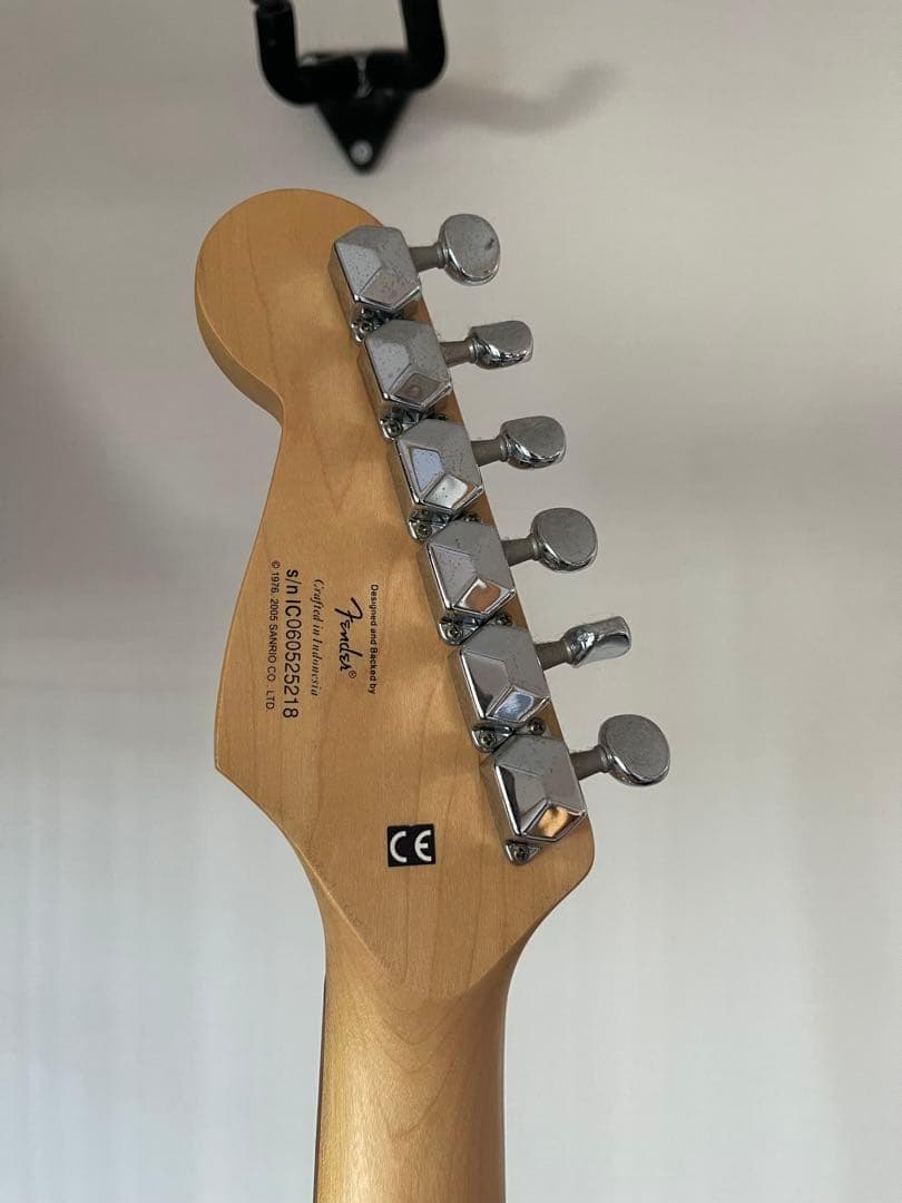 Squier Hello Kitty ストラト ピンク ミニエレキギター 完売品