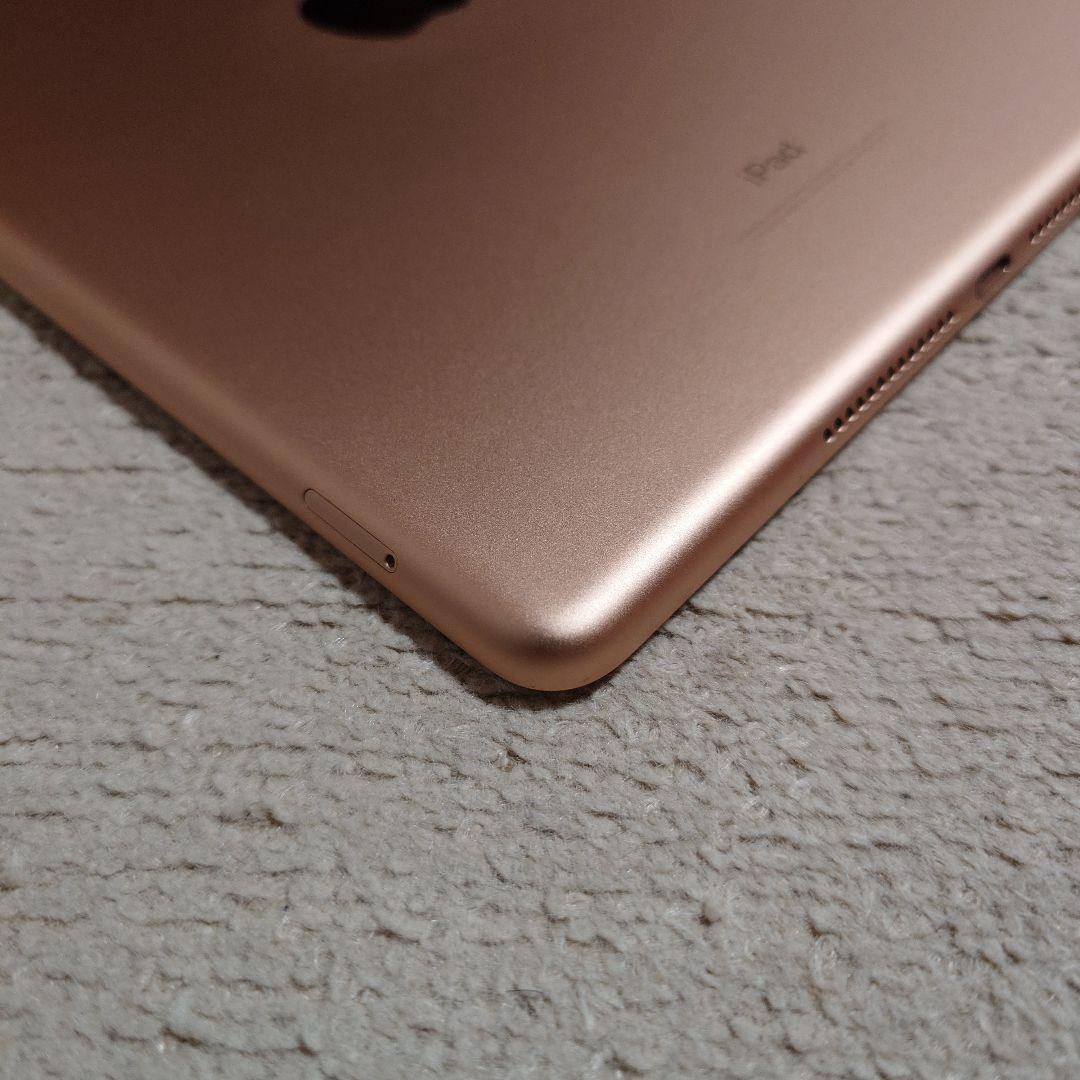 Apple iPad ６世代ゴールドWi-Fi + Cellular9.7インチ