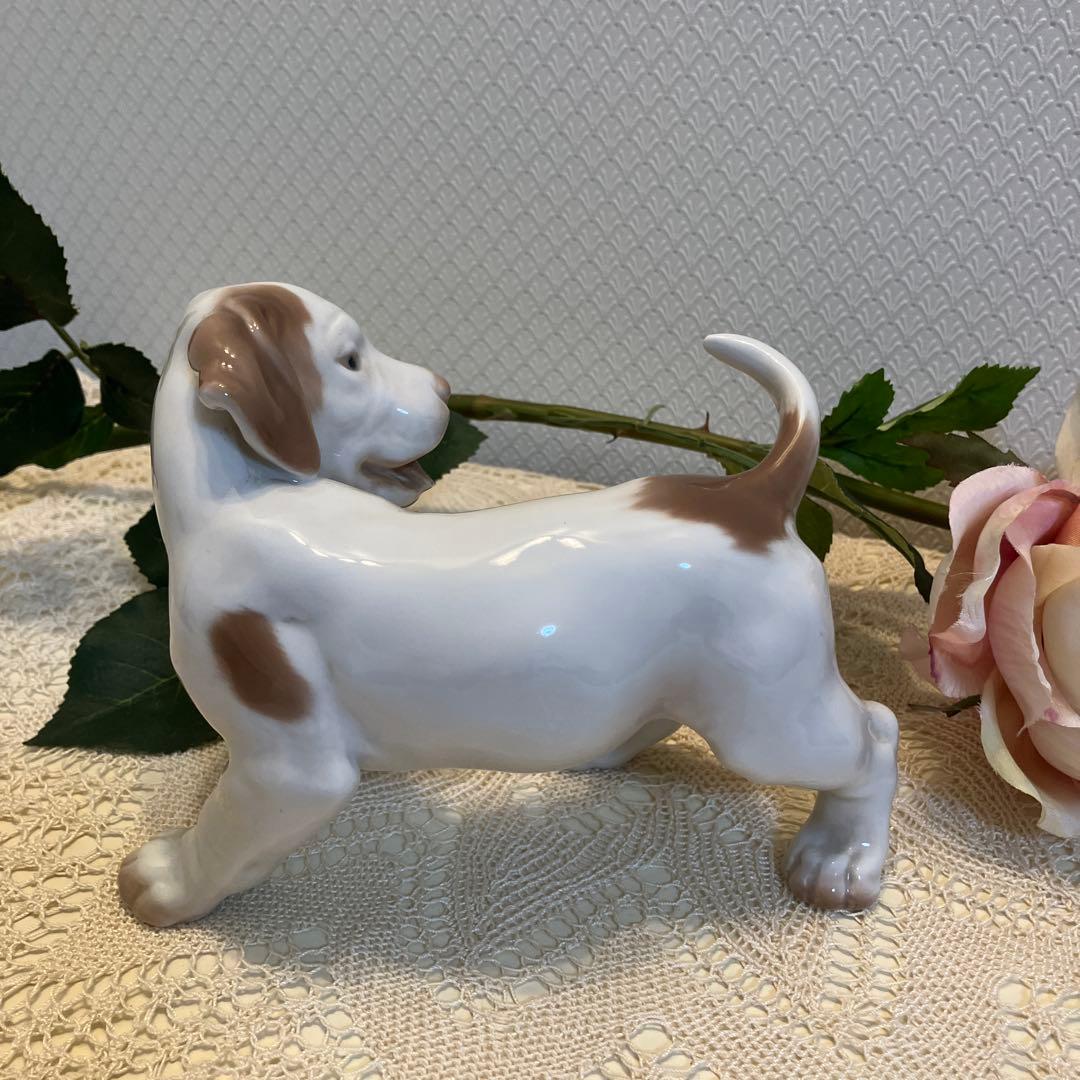 リヤドロ　LLADRO 犬の陶器　置物　超美品