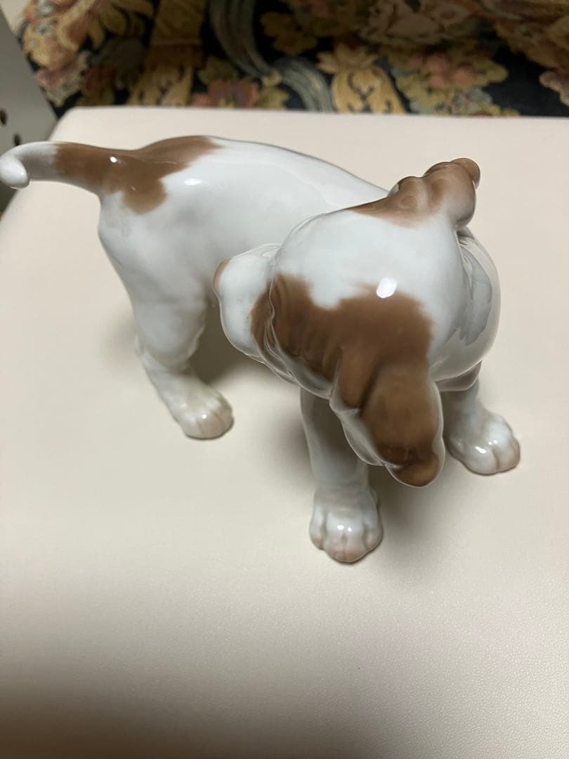 リヤドロ　LLADRO 犬の陶器　置物　超美品