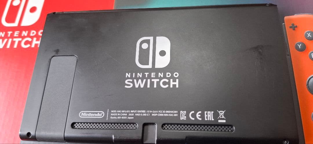 【美品】付属品完備　Nintendo Switch ネオンブルー/ネオンレッド
