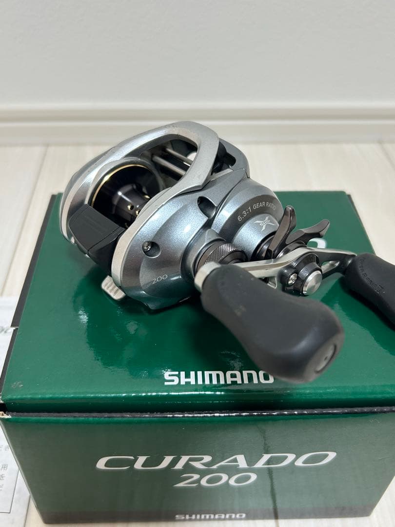 SHIMANO 15CURADO 200 右ハンドル　シマノ　クラド