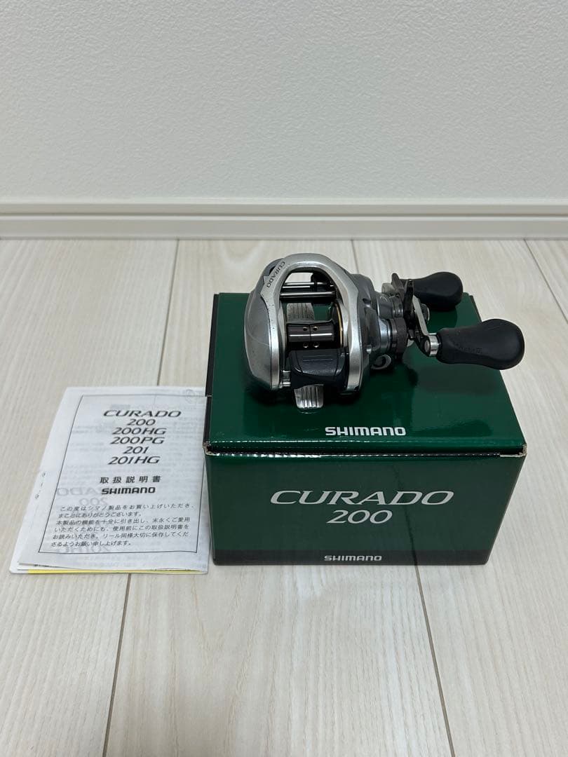 SHIMANO 15CURADO 200 右ハンドル　シマノ　クラド