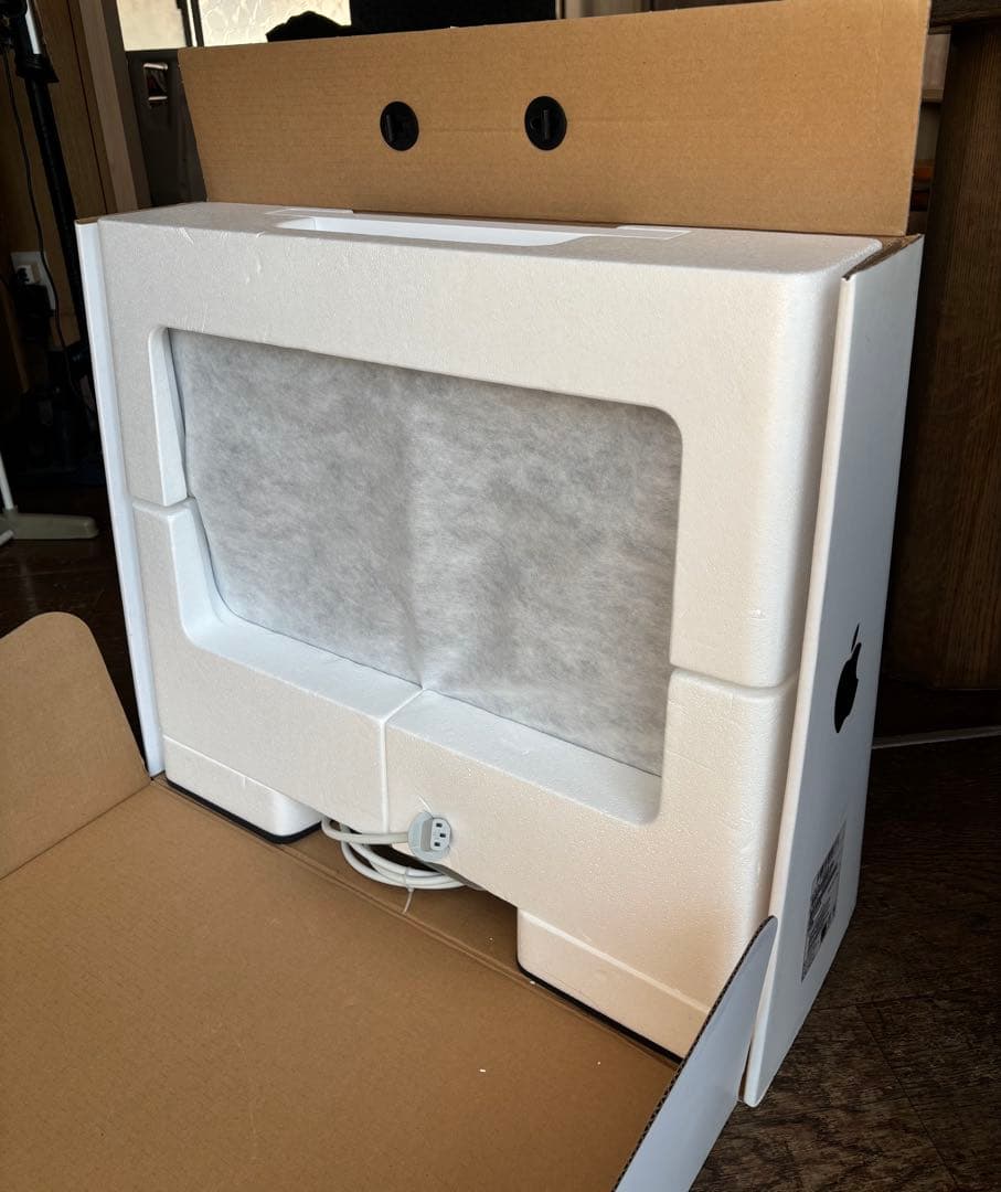 【良好品】iMac 21.5 Late 2015 i5 8GB 1TB HDD