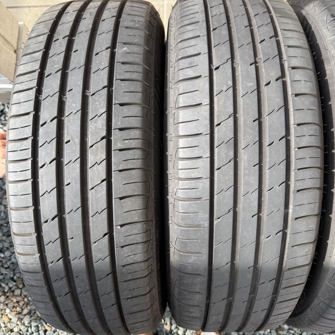 ミーミ①225/65R17 夏タイヤ溝有