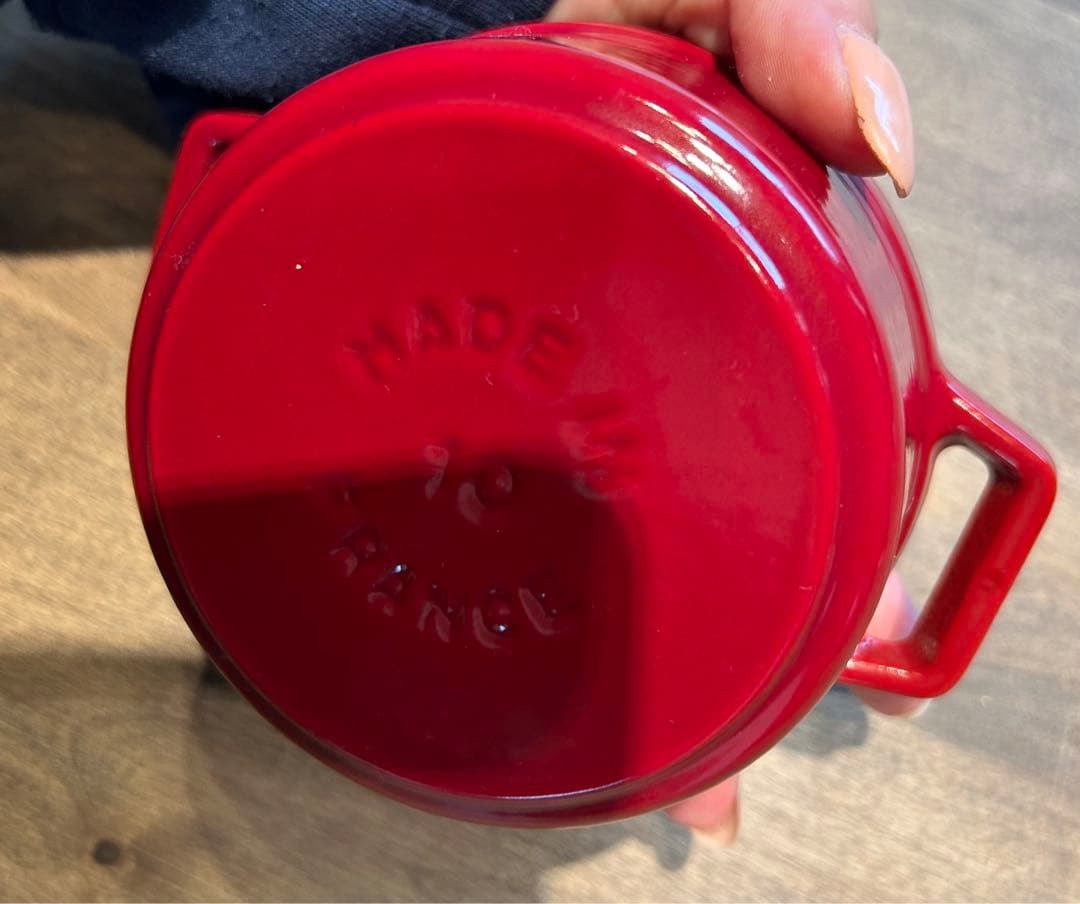 ミ*ミ様 staub ストウブ ココット ラウンド 10cm チェリーレッド