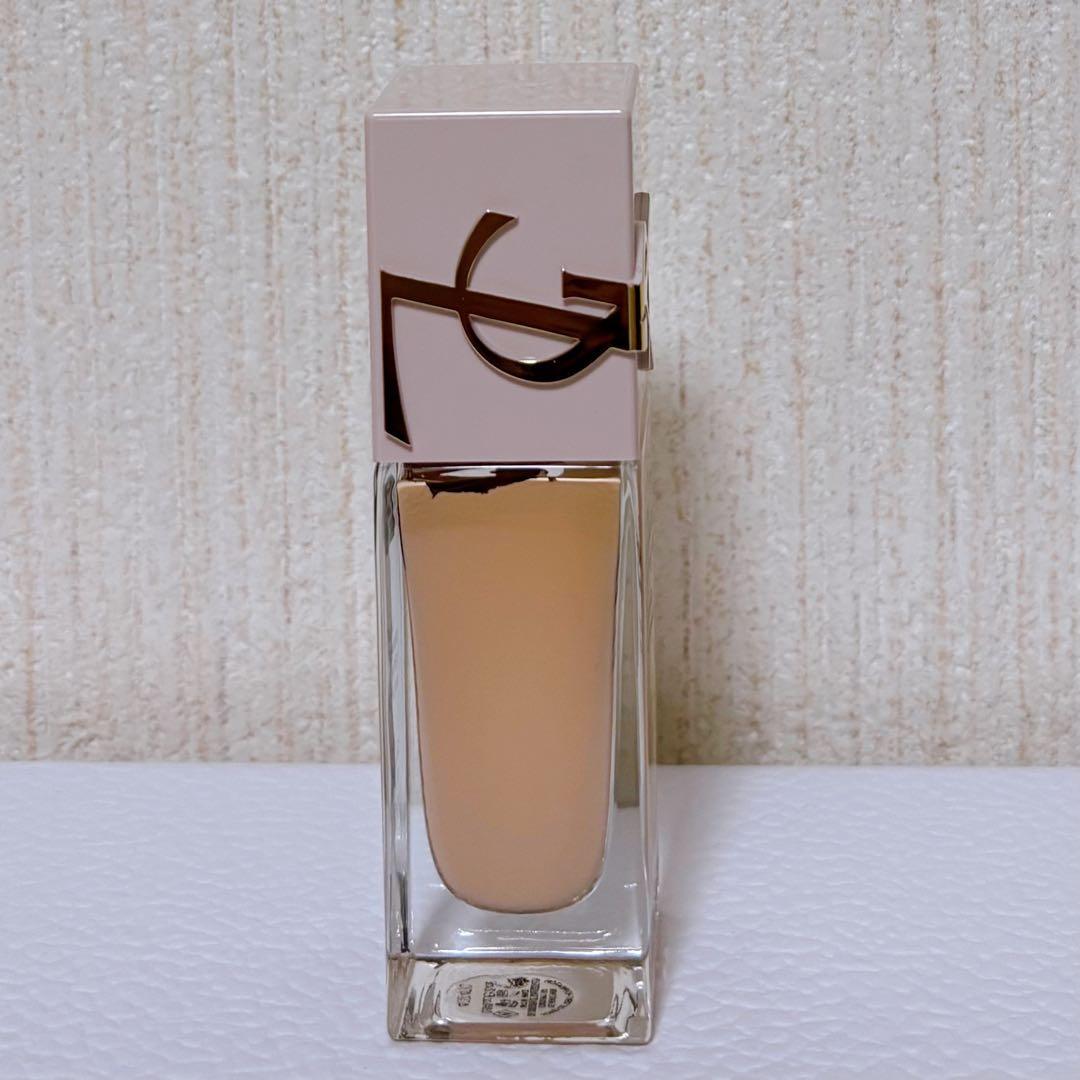 YSL オールアワーズ リキッドグロウ LC2