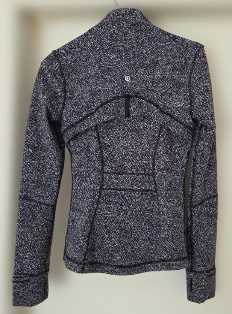 美品　ルルレモン　Define ジャケット　ネイビー　Luon