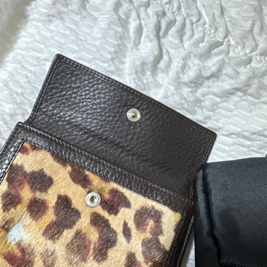【FENDI】 フェンディ✨ ２つ折り財布 　ハラコヒョウ柄