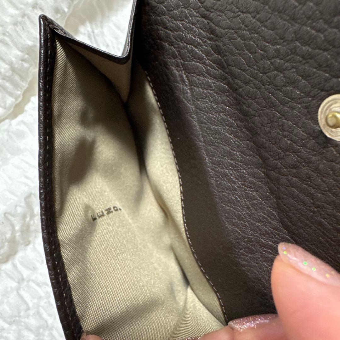 【FENDI】 フェンディ✨ ２つ折り財布 　ハラコヒョウ柄
