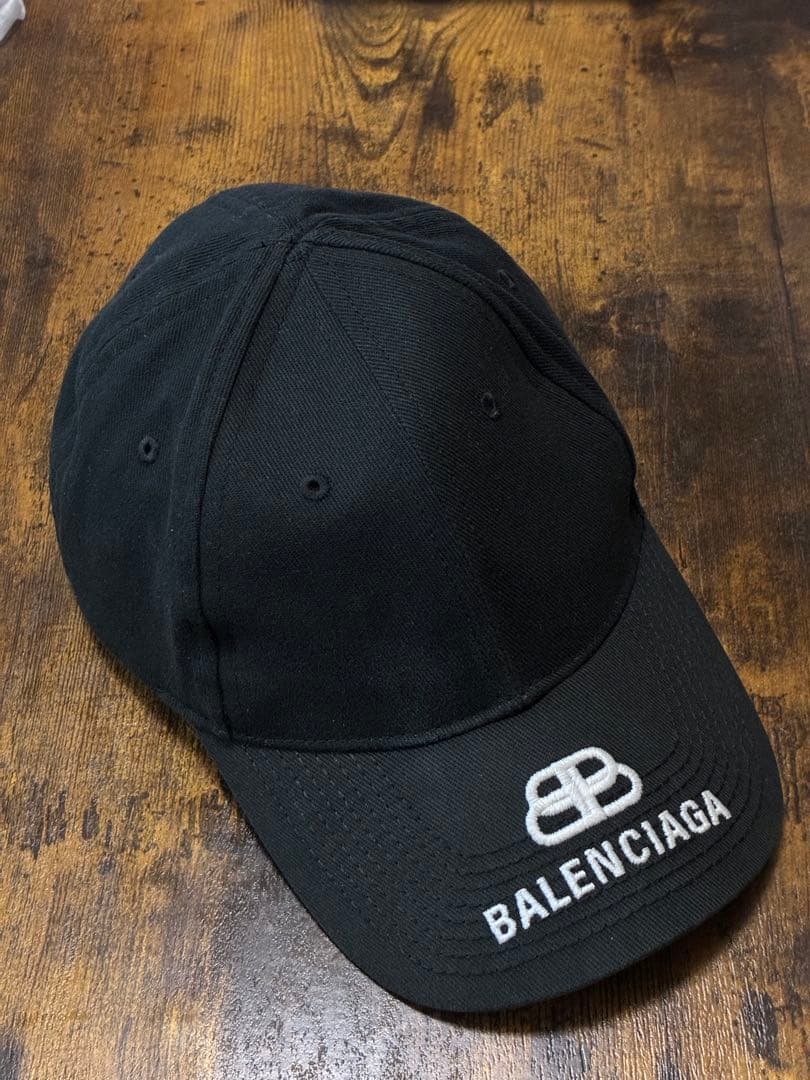 BALENCIAGA ロゴエンブロイダリー コットンキャップ