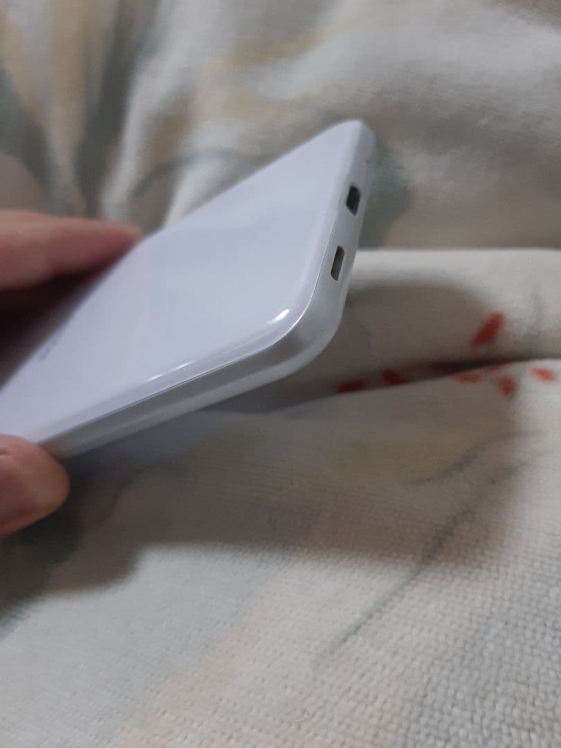 SHARP AQUOS sense3 plus 本体