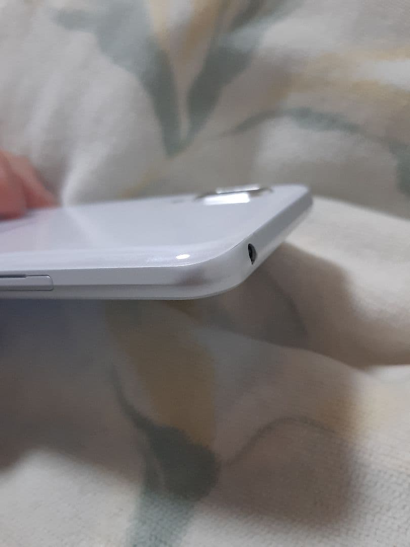 SHARP AQUOS sense3 plus 本体