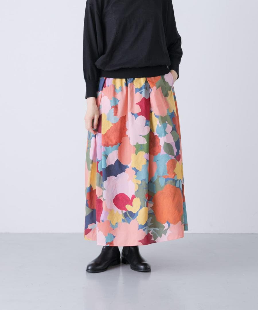 新品◆かぐれ◆リバティプリントスカート《Garden》◆アーバンリサーチ