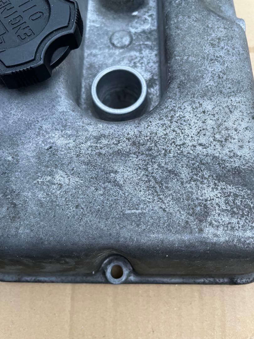 スズキ　ジムニー　JA22 タペットカバー