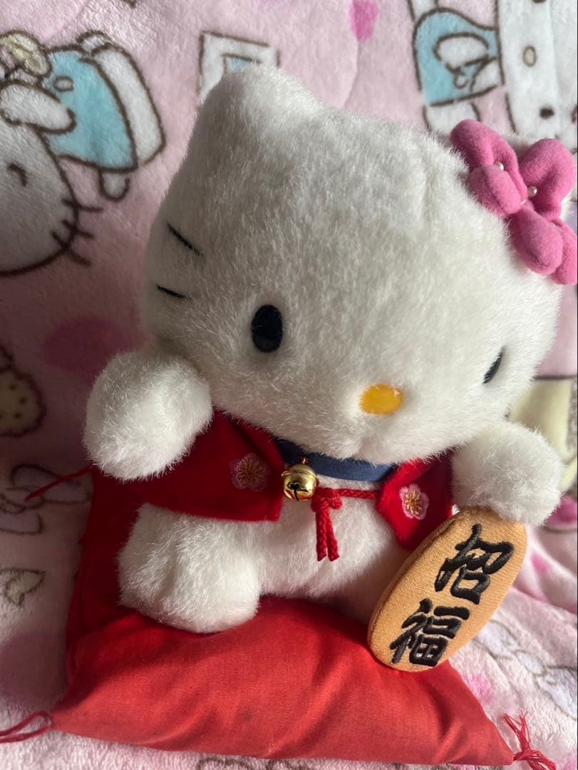 サンリオ ハローキティ はろうきてぃ まねきねこ 招き猫 ぬいぐるみ