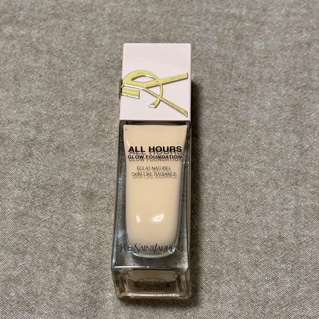 【新品未使用】YSL オールアワーズ リキッド グロウ LC1