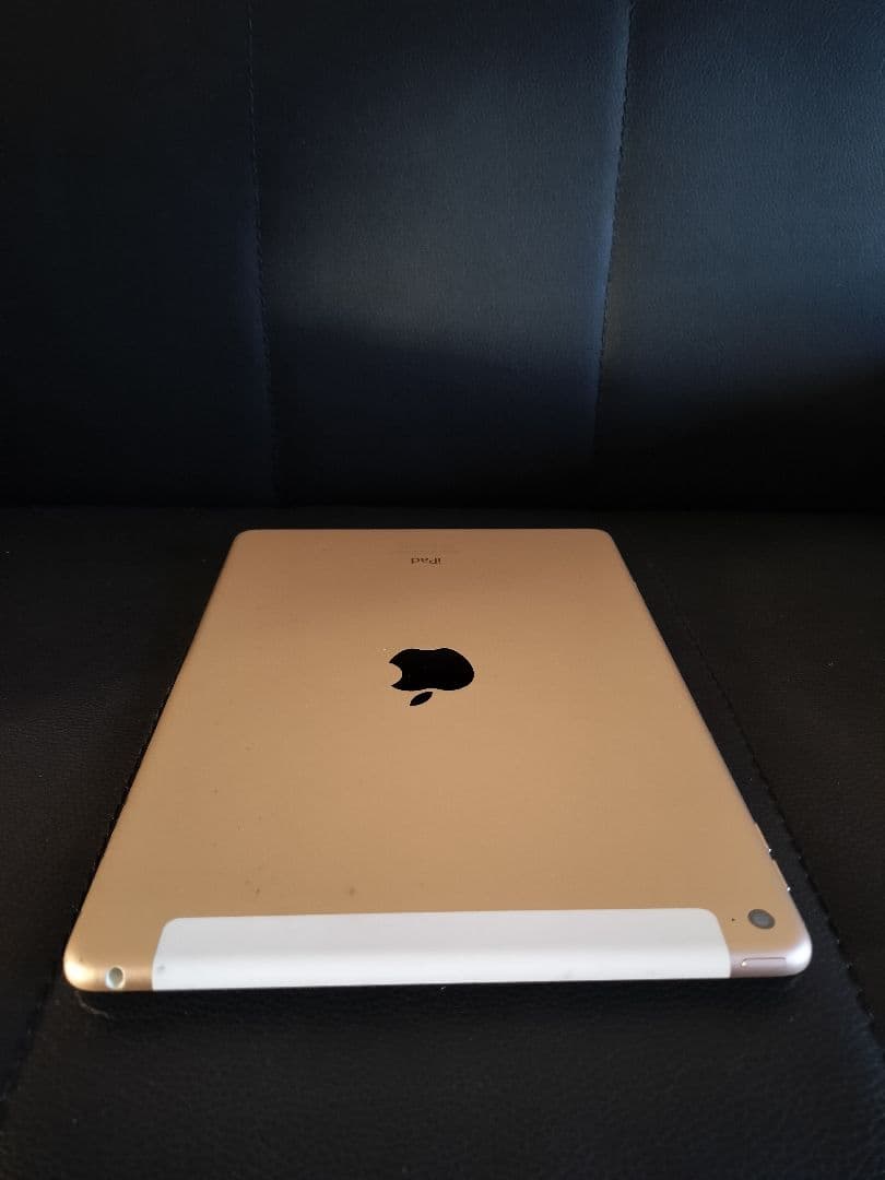 iPad Air2 64GB ゴールド Apple タブレット