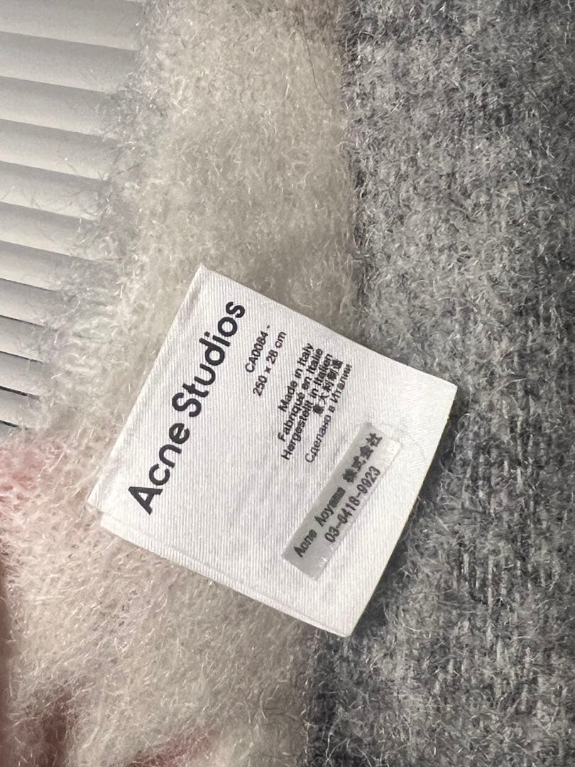 【美品】Acne Studios マフラー