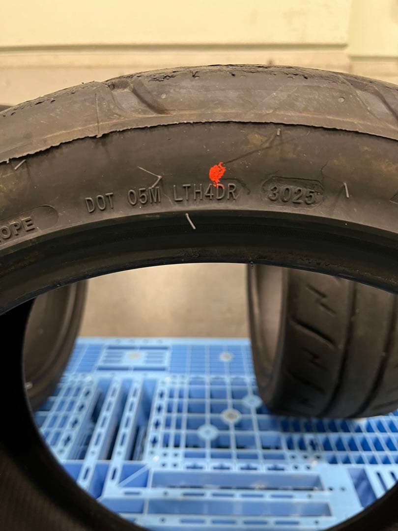 中古 シバタイヤ　R31 200R 225/40R18 2本
