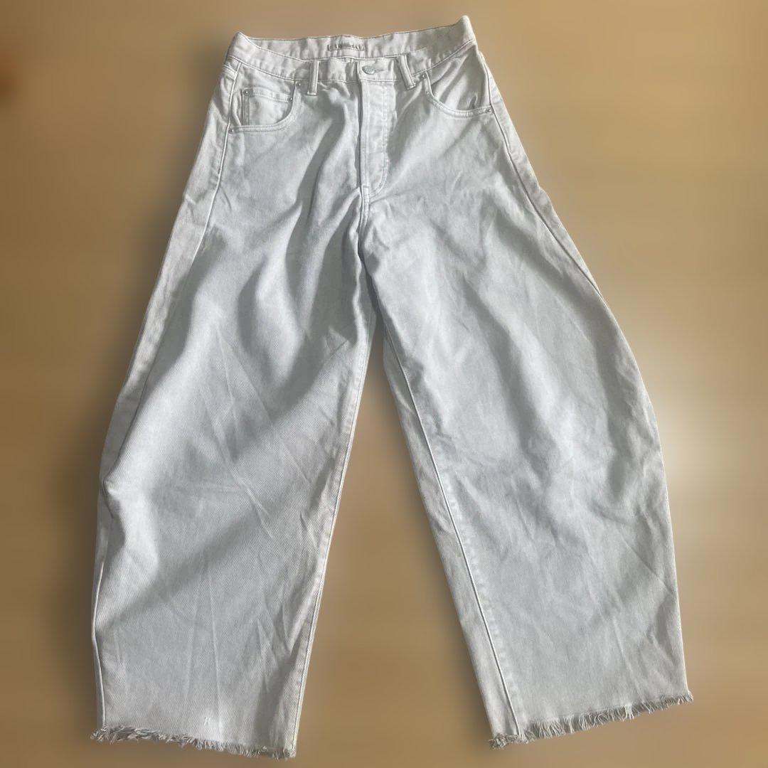 【明日までお値引き】ウィムガゼット　ピグメントダイカーブパンツ