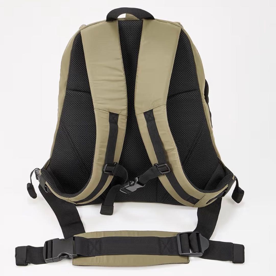 キャリーバッグ・スリング Mandarin Brothers - Large Dog Backpack