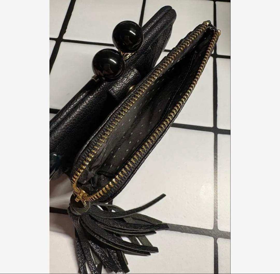 【超美品】perche ペルケ　アクリル玉 がま口２つ折り　財布　ブラック