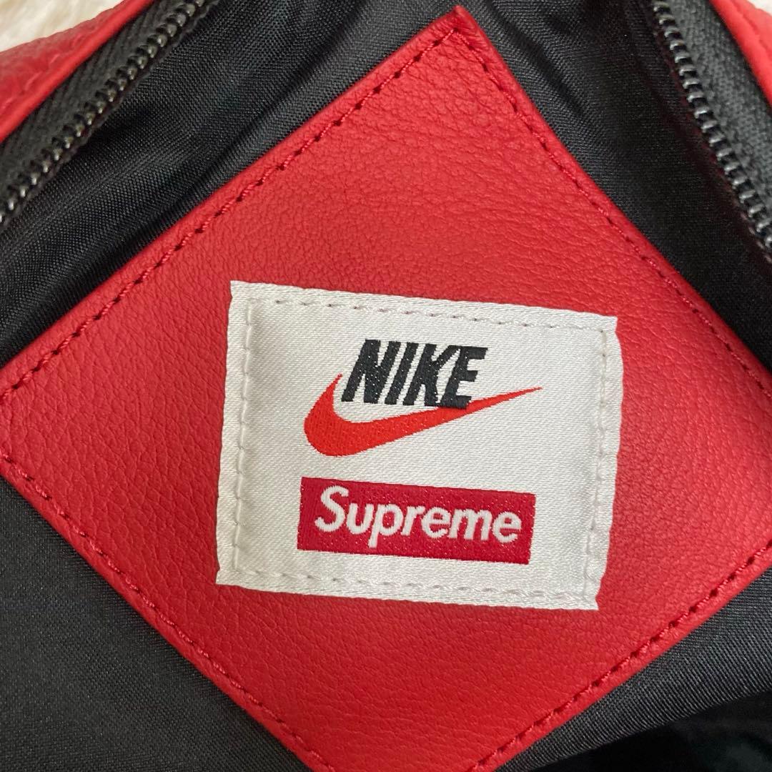 so-1692) Supreme × NIKE レザー ダッフルバッグ レッド