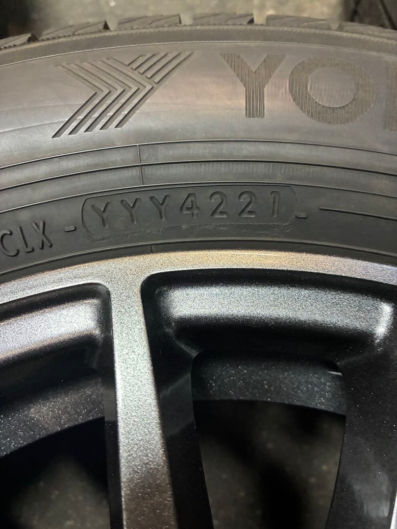 新型フリード用★希少品185/65R15スタッドレスセット❗️