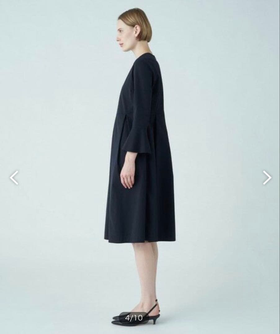 【美品】TOMORROWLANDストレッチタフタ ボックスタックワンピース