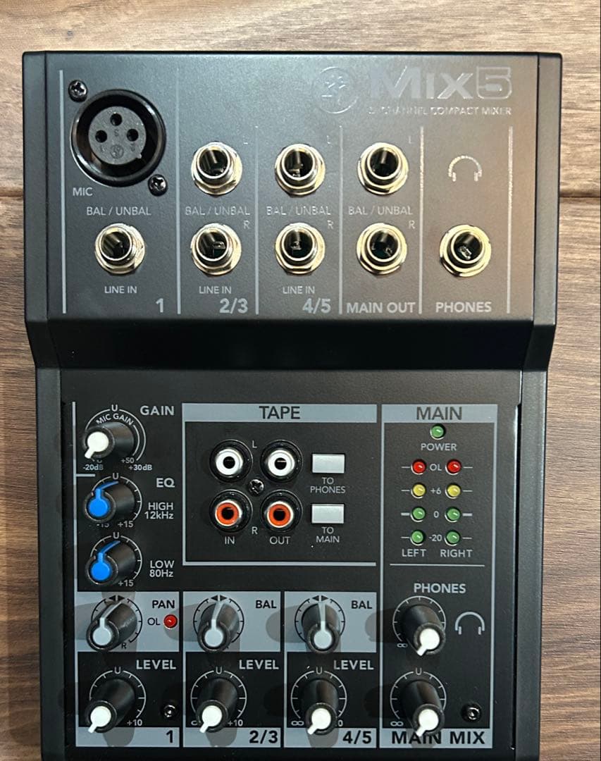配信機器・PA機器・レコーディング機器 MACKIE MIX5 Analog Mixer