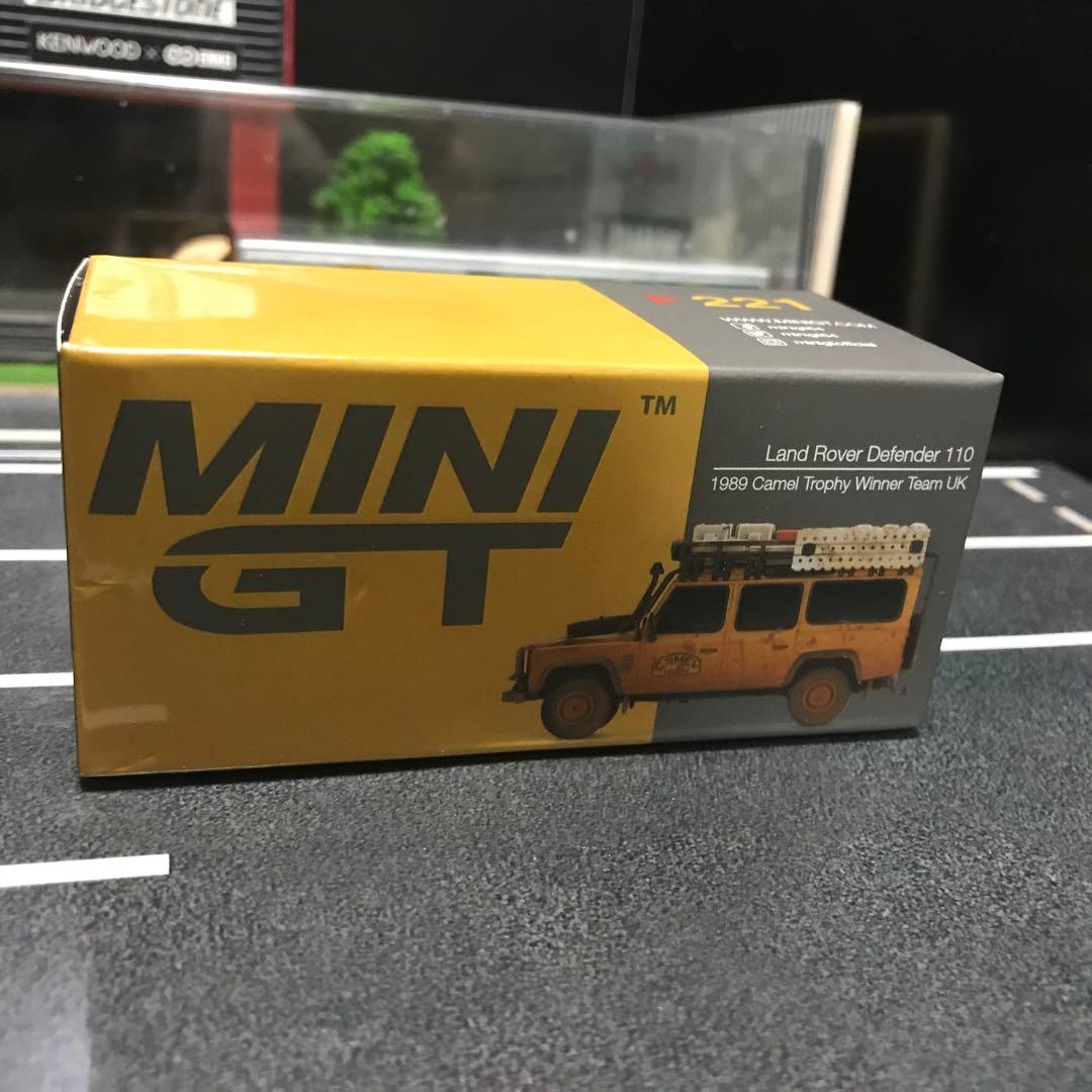 MINI GT 1/64 ランドローバー ディフェンダー キャメル　ウェザリング