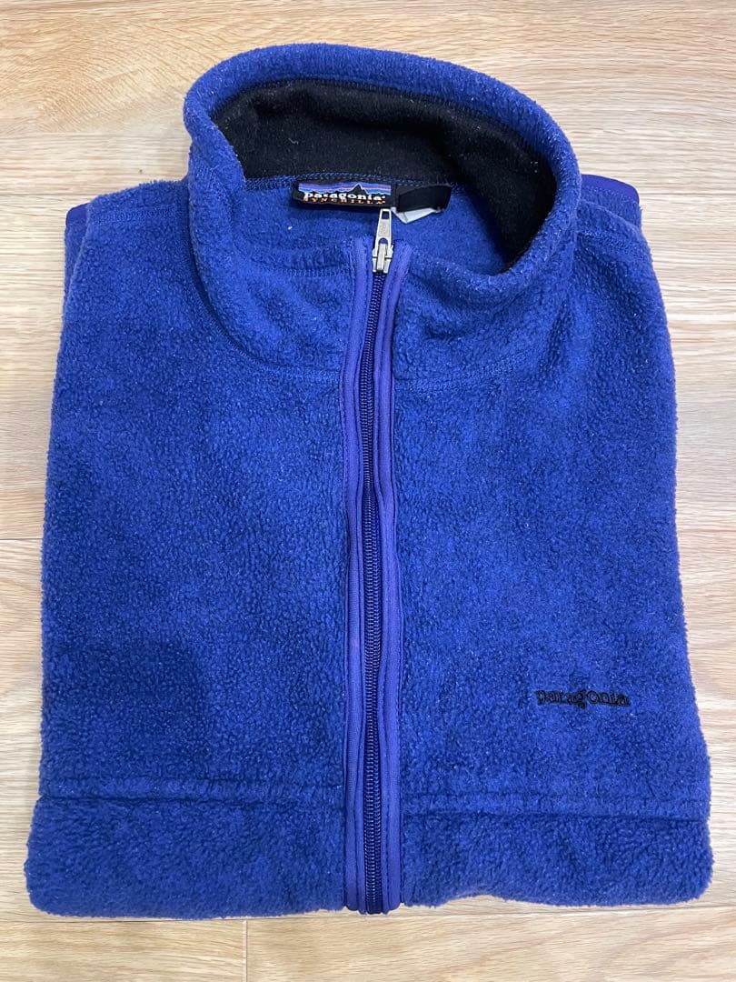 patagonia シンチラベスト ブルー