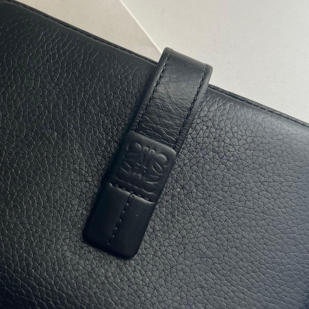 120 極上美品 LOEWE ロエベ 2つ折り財布