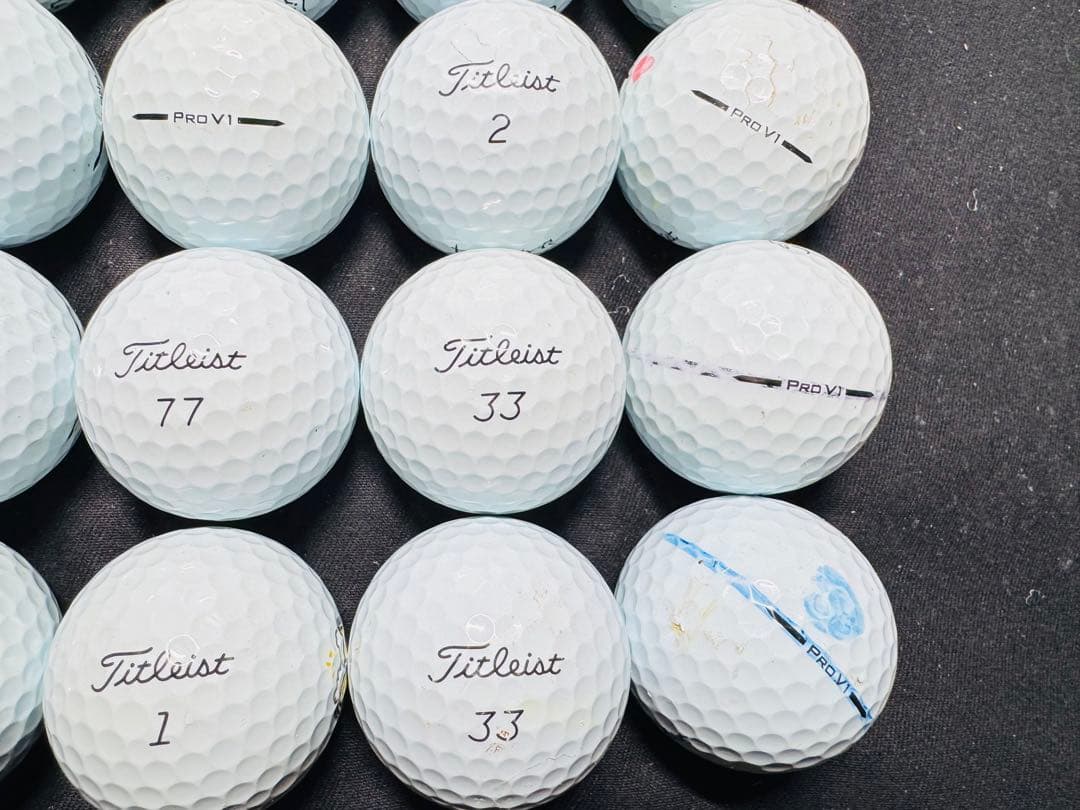 最新 タイトリストPRO V1 2025年モデル 30個