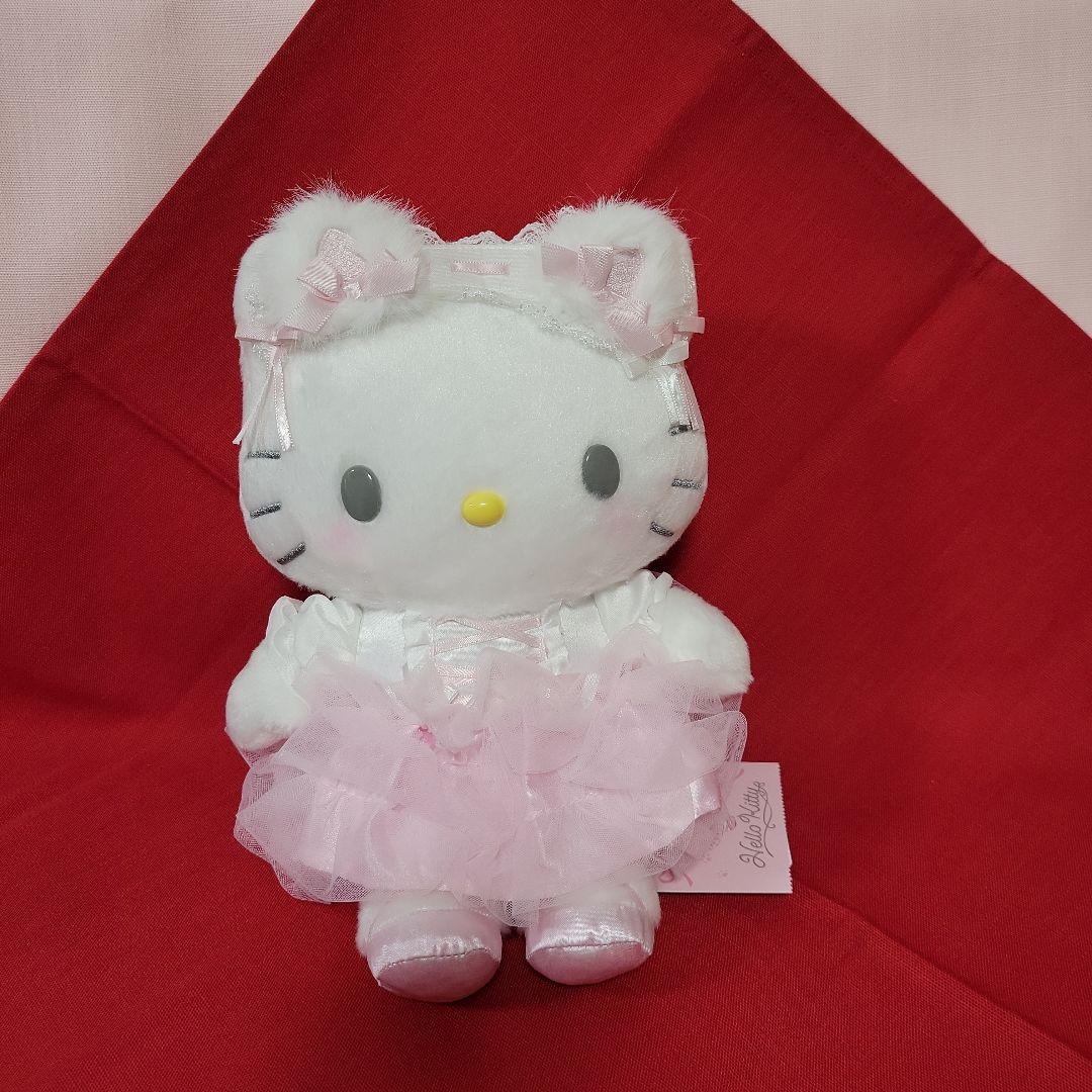 サンリオ　ハローキティ 白猫バレリーナ　デザインシリーズ　ぬいぐるみ