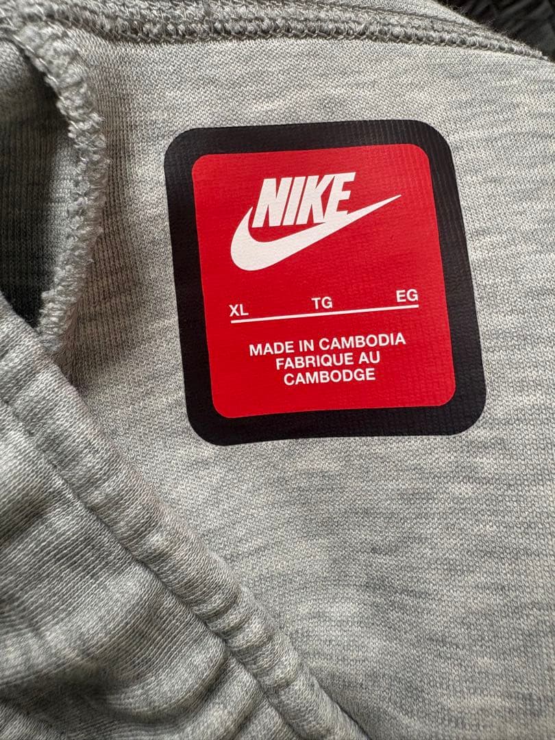 NIKE テックフリース　グレー　XL 【美品】