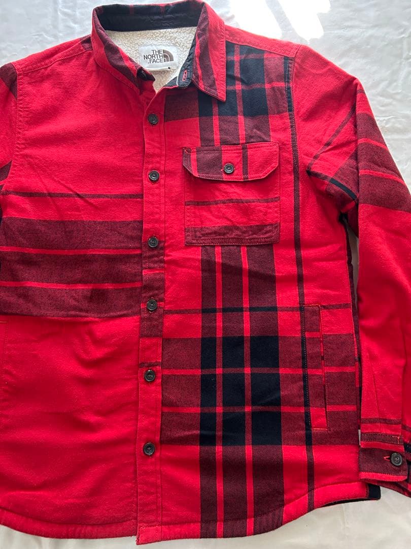 THE NORTH FACE レッド/ブラック チェック柄 フリースジャケット
