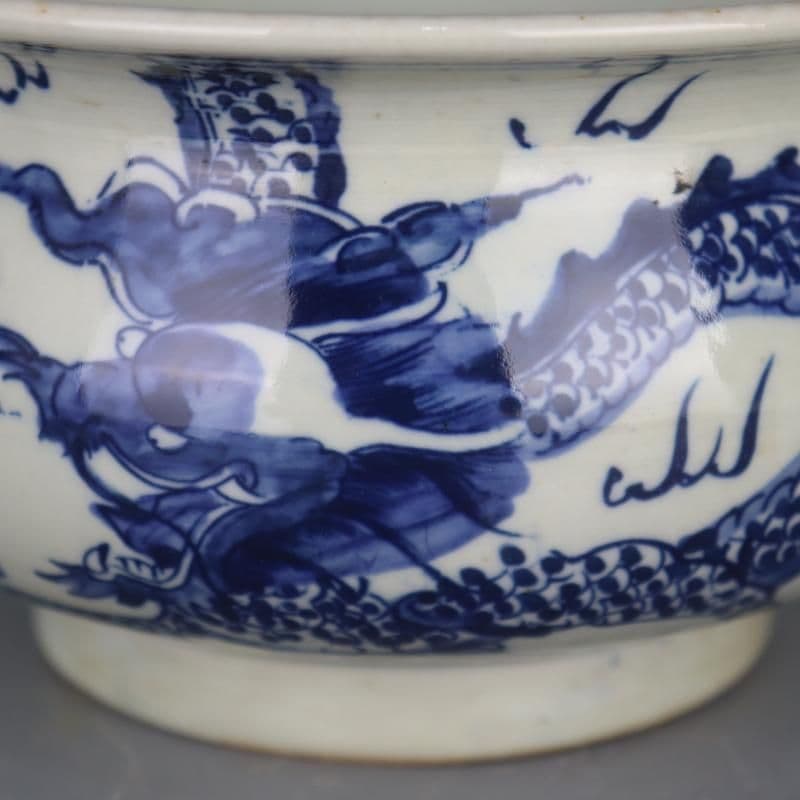 清康煕青花竜紋香炉 景徳鎮 陶磁器 装飾品 現代工芸品 美術品 置物
