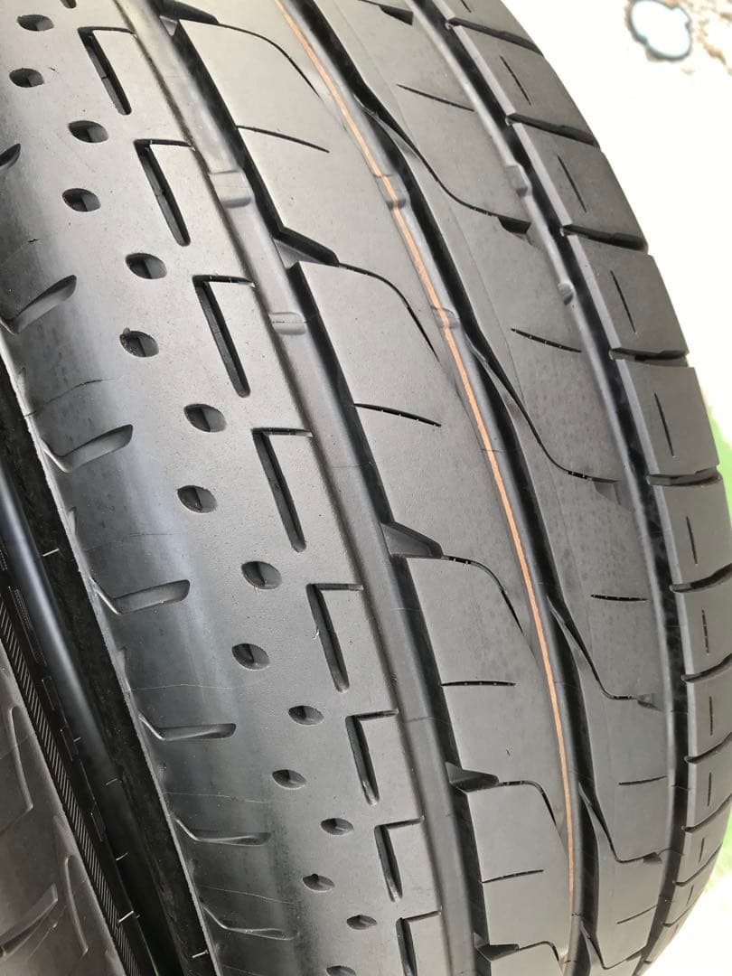 225/55 R18、BRIDGESTONEラジアルタイヤ2本2025年