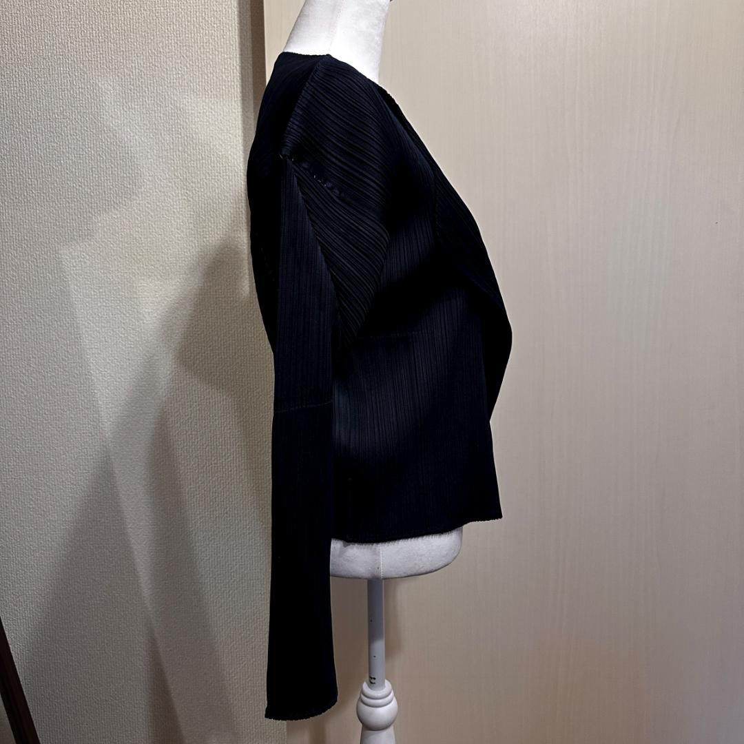 なっちゃん様PLEATS PLEASE　ネイビー　サイズ3　HR1051