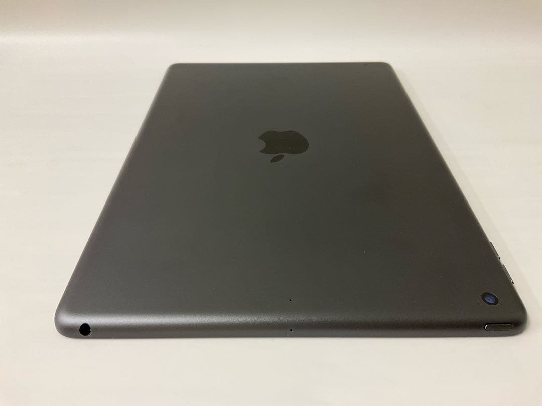 【超美品・BT92%】iPad 第7世代 32GB Wifiモデル