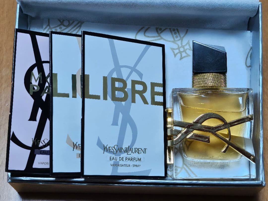 Yves Saint Laurent Libre 香水