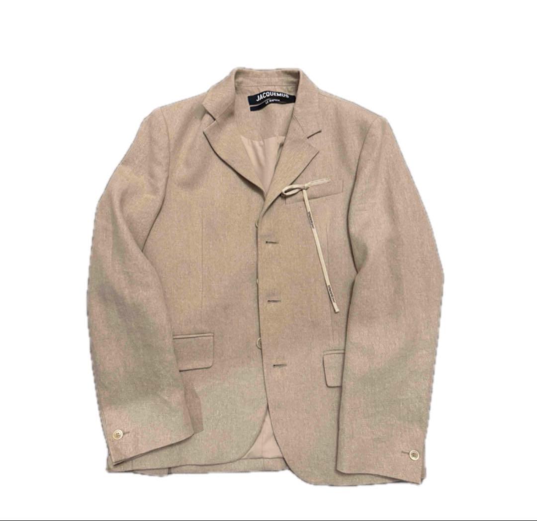 Jacquemus La veste Feijoa テーラード　BTS テテ着用
