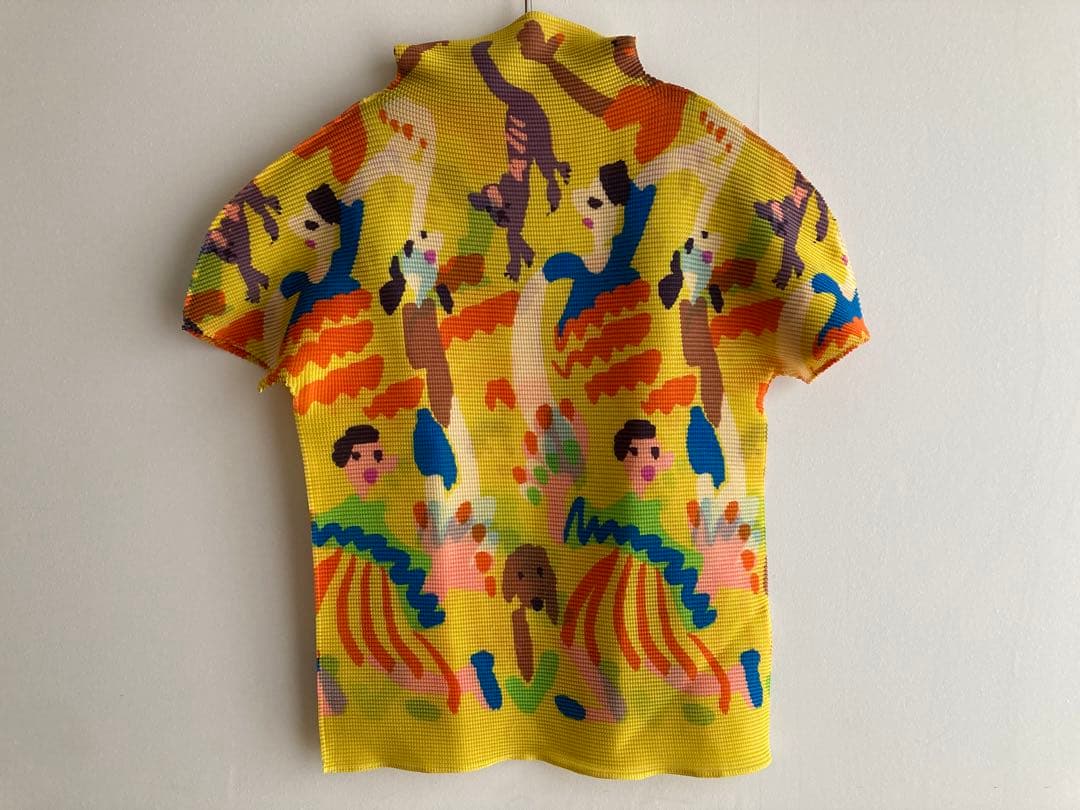 ISSEY MIYAKE me イッセイミヤケ　ハイネック　半袖T　カットソー