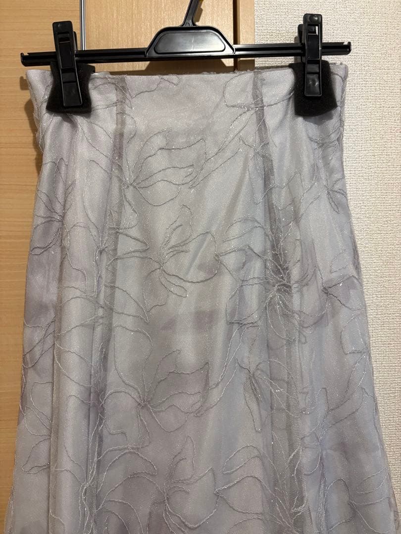新品 JUSGLITTY ジャスグリッティー 花柄 ロングスカート フレア