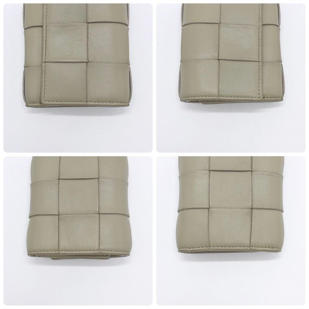 BOTTEGAVENETA ボッテガヴェネタイントレチャート 三つ折り カセット
