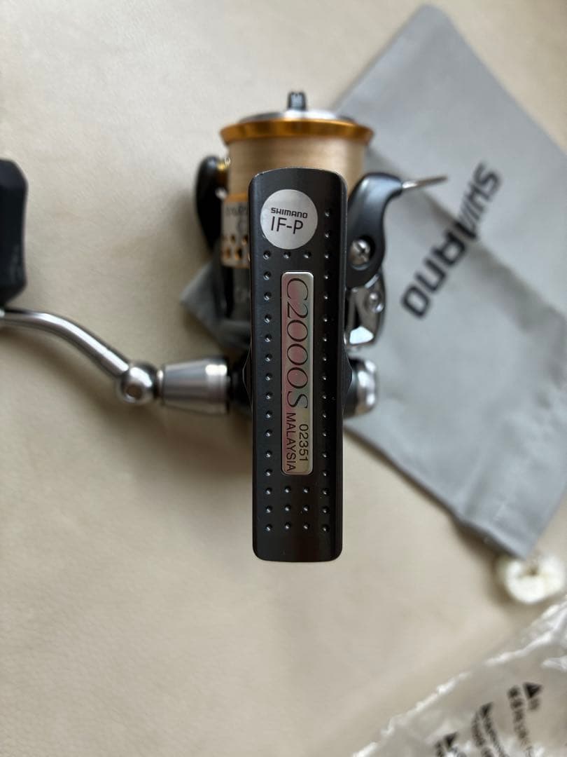 【値下げ】シマノ SHIMANO 09 レアニウムCI4 C2000S リール